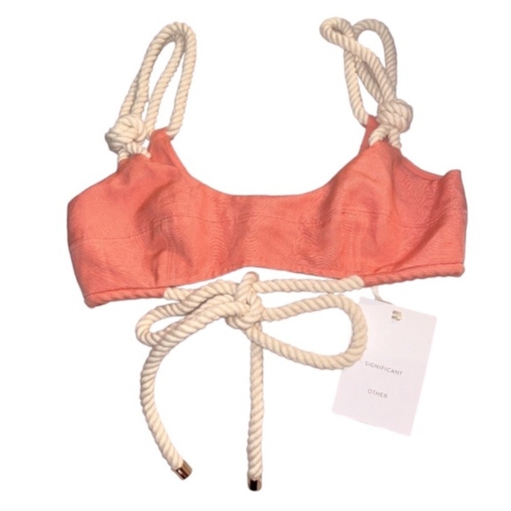 NWT Significant Other Maia Crop Top in coral size 4 Small